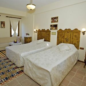 Standart İki Kişilik Oda